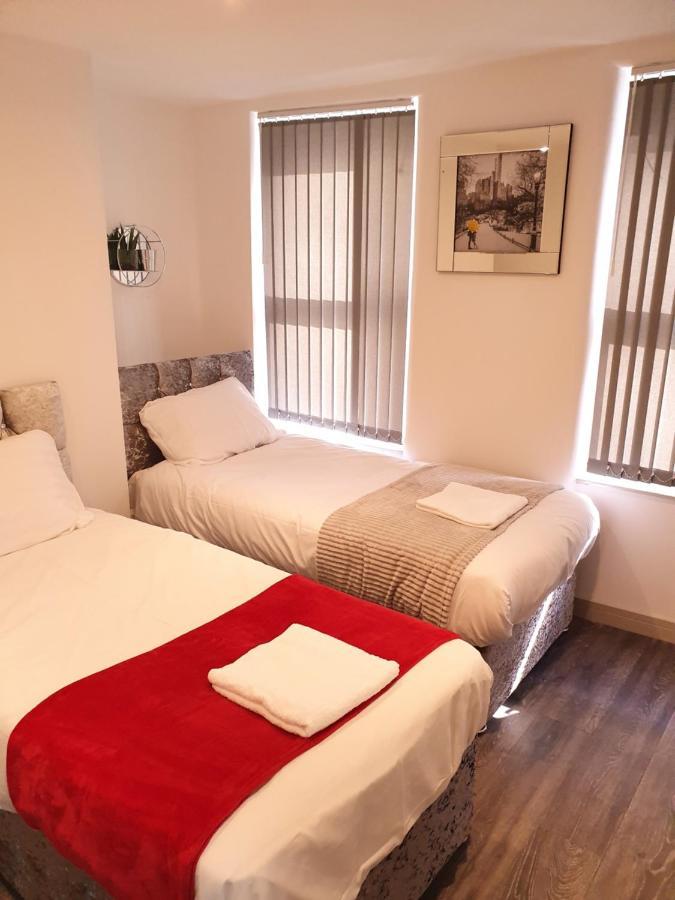 Deluxe Three Bed Suite In Liverpool City Center Exterior foto