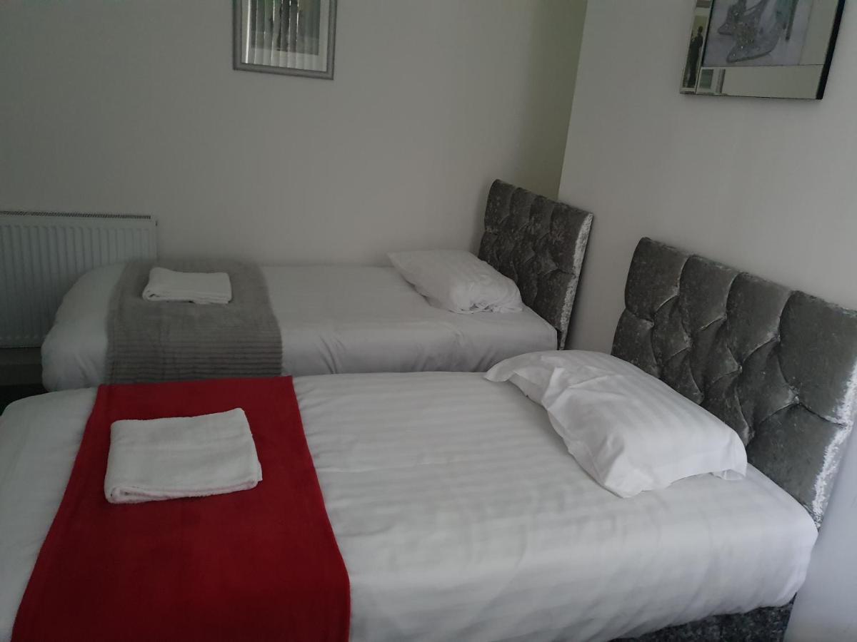 Deluxe Three Bed Suite In Liverpool City Center Exterior foto